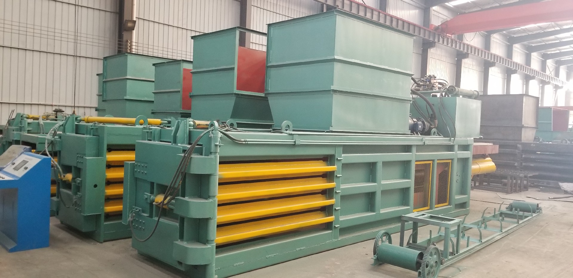 Straw baler