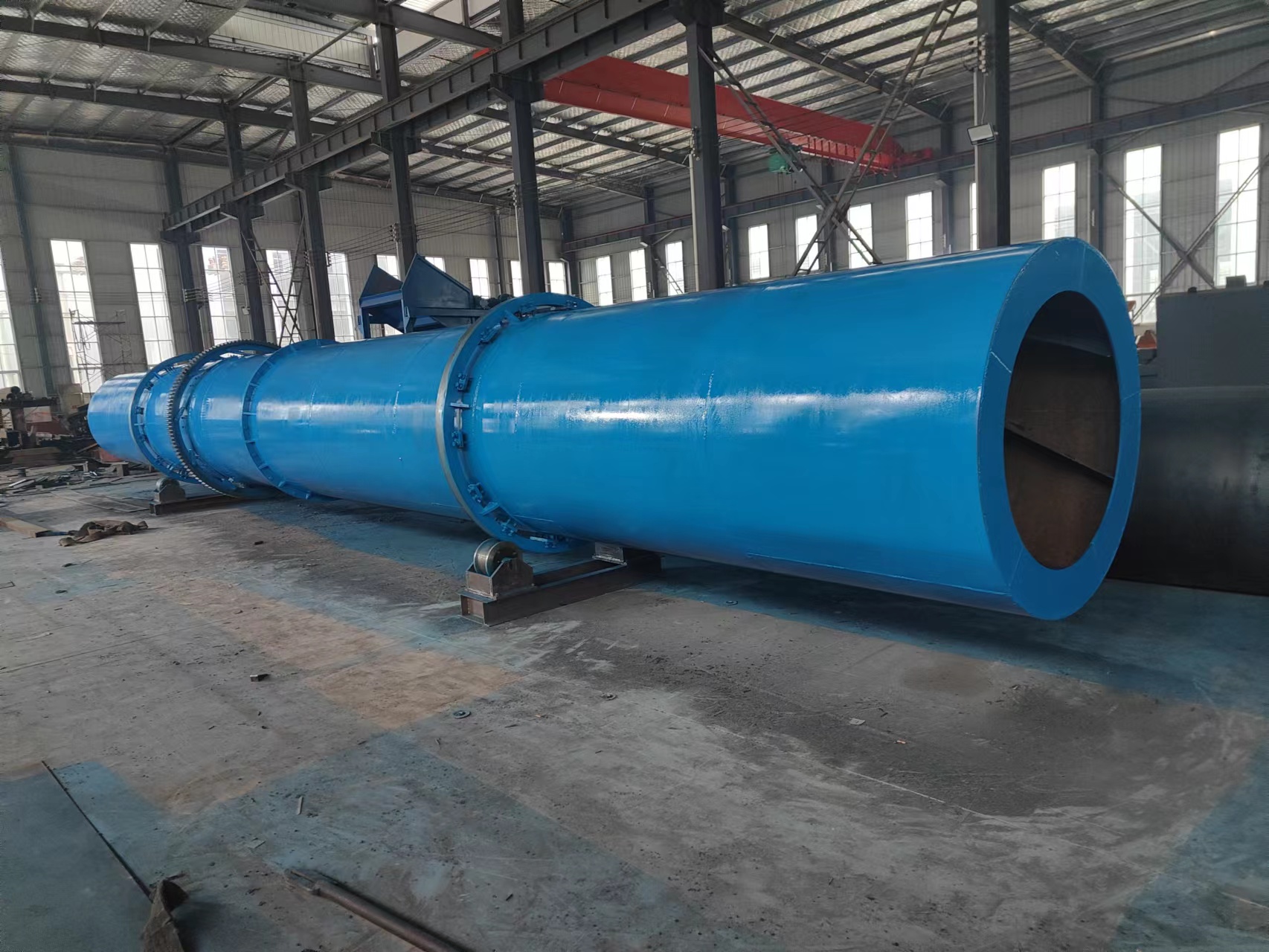 Chicken manure dryer