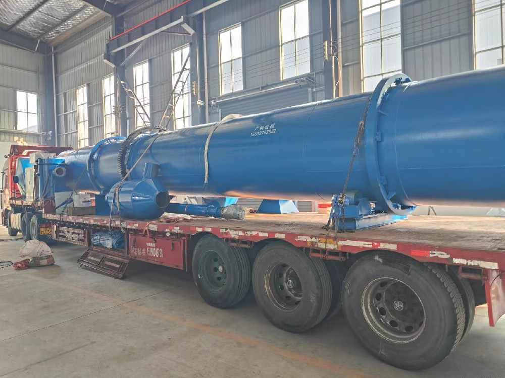 Sludge dryer